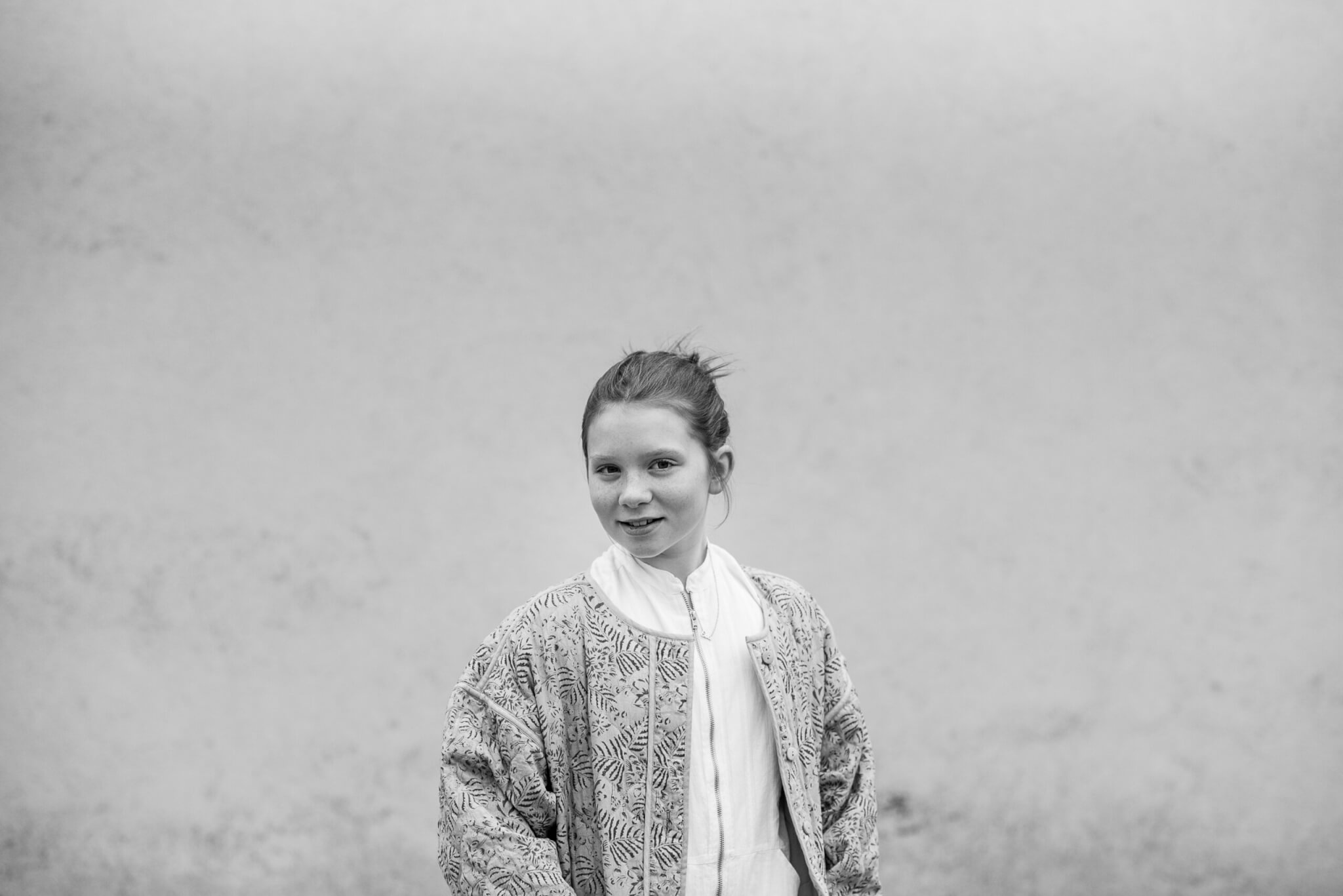 portret communie zwart wit voor witte achtergrond